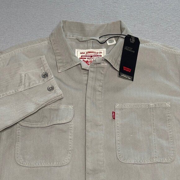 Levi’s Signature Women’s Trucker Jean Jacket Size Medium Gray Wash Denim NWT - Picture 1 of 16